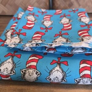 Robert Kaufman Cat In The Hat Fabric Remnant Pieces Craft Quilting Turquoise Red
